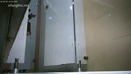 Womens Restroom in The Mall