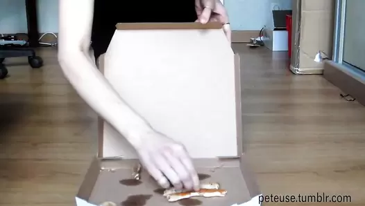 Peteuse - XL Poop Pizza Special Delivery!