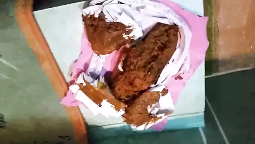 Thefartbabes - Panty Hands Clean Poop