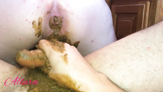 Allura - Using my dildo while I shit on my husbands cock!