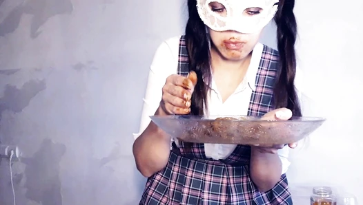 ScatLina - Shit with honey part 1
