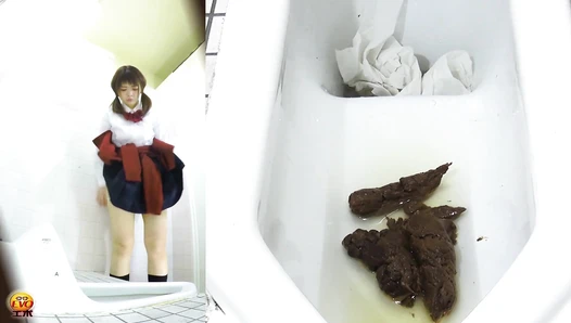 EE-225 03 Young schoolgirls and female students pooping on Japanese style toilet. Multi angle view voyeur