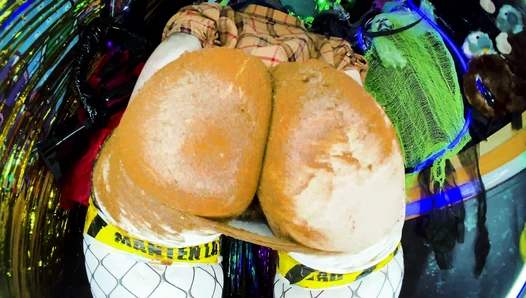 DirtyBetty - Scat investigation! Do you…