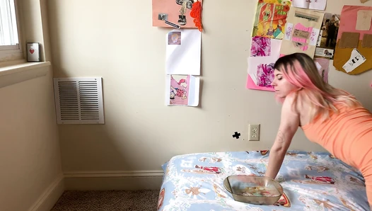 princesskazer - Kazer’s First Bed Shitting