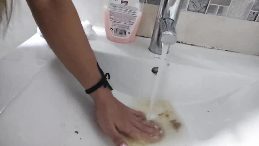 NataschaDirty - I poop in a sink