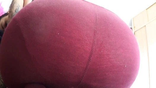 HotDirtyIvone - AN Lick my red hole