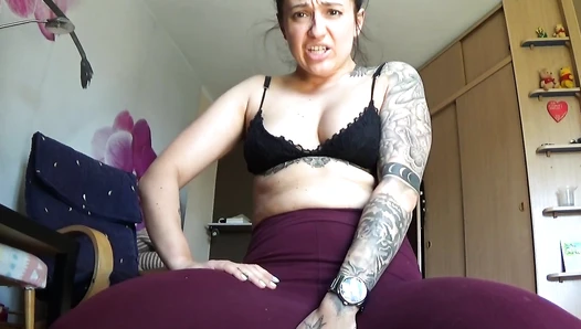 HotDirtyIvone - AN Lick my red hole