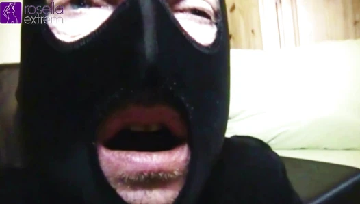 RosellaExtrem - Open your mouth! Chocolat for you!