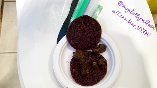 LenaMaek - Making Cookies With Special Chocolate Frosting (Short)
