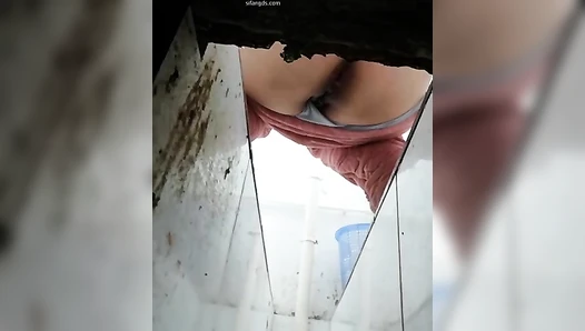 The hospital held a ditch toilet 4