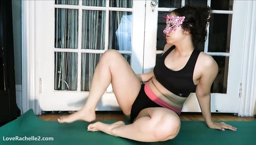 LoveRachelle2 - FARTS & Banana ASS Cream
