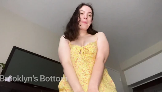 Brooklyns Bottom - Upskirt Sundress Poop