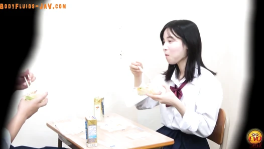 DLEE-803 Hidden camera in school toilet - Schoolgirls' lunch break - hurry up and poop 3
