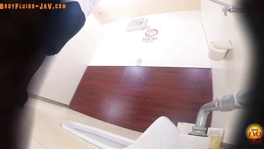 DLEE-815 Hidden camera footage of a beautiful bus guide taking extremely thick poops