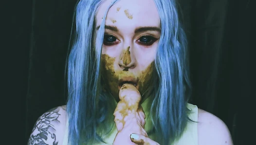 DirtyBetty - This is Spooky Scat Wife Betty