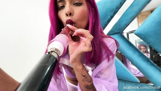 Sirena Rozhevy - I was bored in the middle of the night so I made this Scat videos