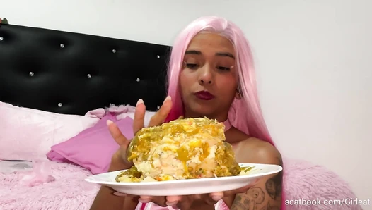 Sirena Rozhevy - Fun with Cake and Shit with Girleat