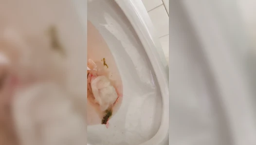 DaddyUni21 - Uni”Ella Public bathroom solo play