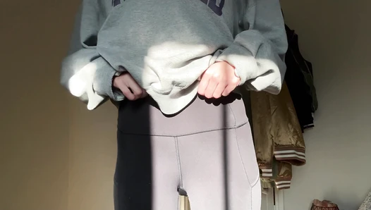 Naughtygirl1993 - Locked out of the bathroom