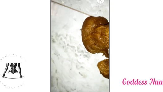 GoddessNaa - Goddess Naa : Random Poop