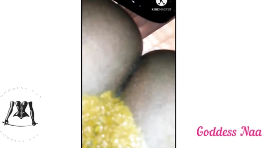 GoddessNaa - Goddess Naa : Random Poop