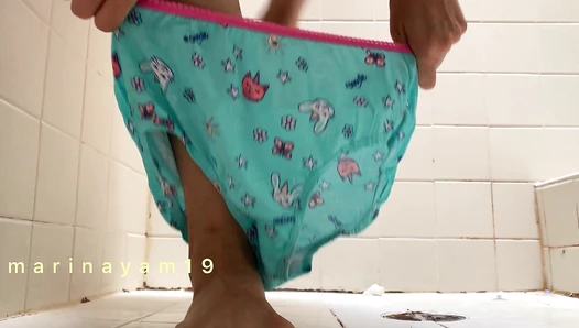 Marinayam19 - Panty poop gets pussy creamy
