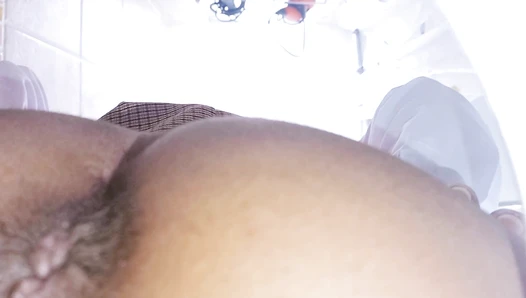 Mirellabb - time to fart close