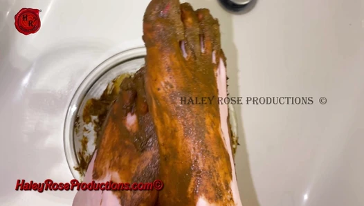 Haley Rose Productions - Hot Shit Bath Smear