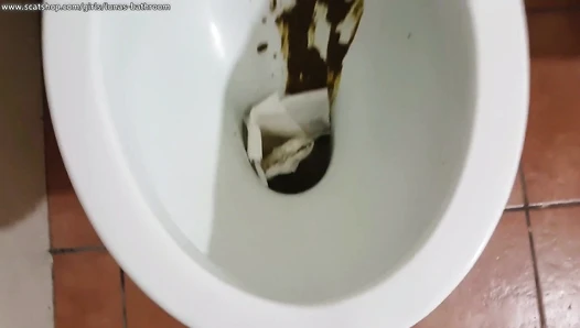 Luna - Double Diarrhea Explosion