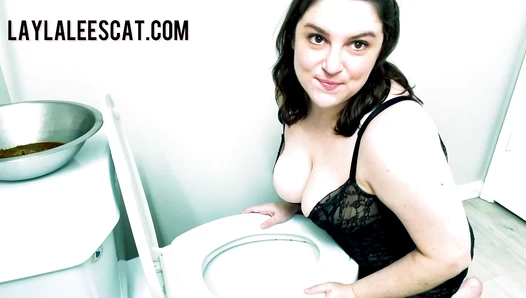 Layla Lee - Scat Slave Shitshow