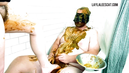 Layla Lee - Scat Slave Shitshow