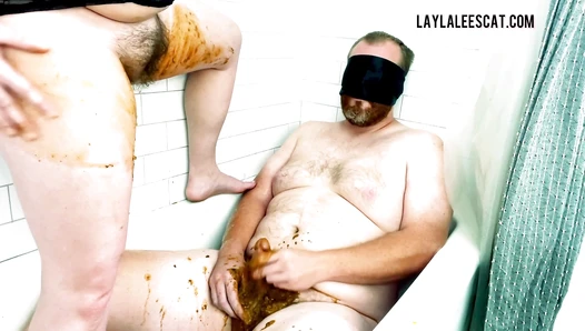 Layla Lee - Scat Slave Shitshow
