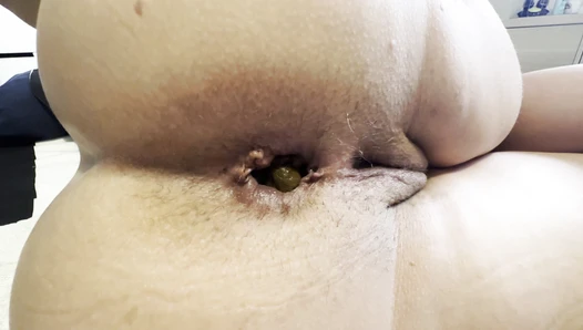 Dark Scat - Lying down shitting