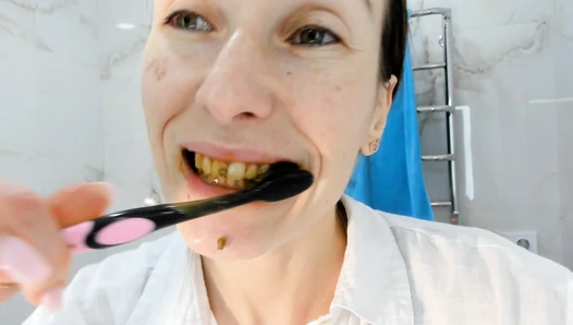 OksiLove - let’s brush my teeth with poop paste