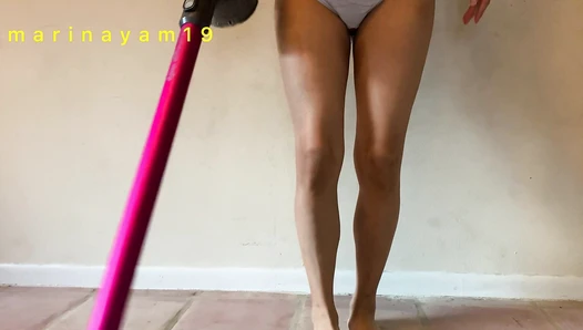 Marinayam19 - Vacuuming and shitting