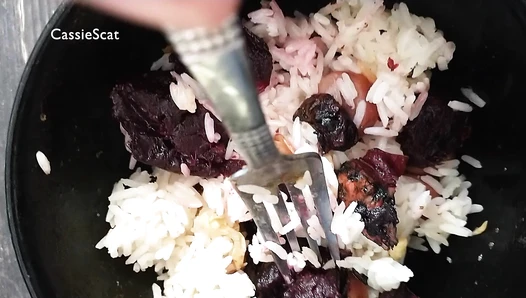 CassieScat - Cassie’s BIG Gassy Colourful Dump