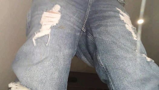 BetweenMyCheeks - Big Poop In My Jeans