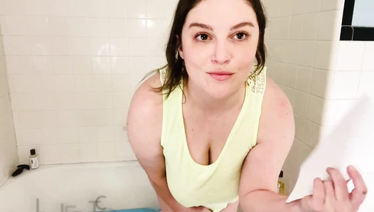 Layla Lee - SCAT MOMMY JOI