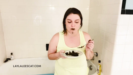 Layla Lee - SCAT MOMMY JOI