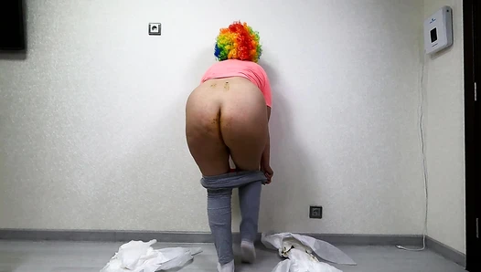 blacksandra - Clown Loves Messing Diapers and Leggings, Amateur Collection, 