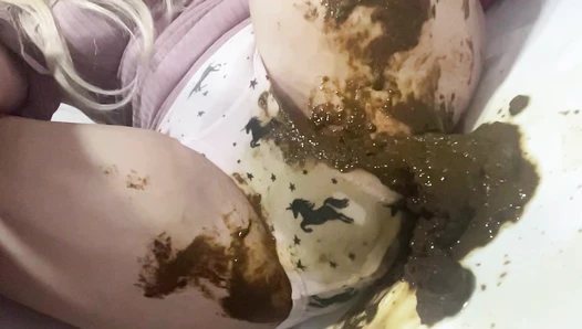 thefartbabes - Massive Shit Panty Ruined