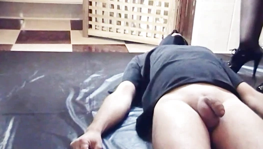 RosellaExtrem - Toilet slave meal!