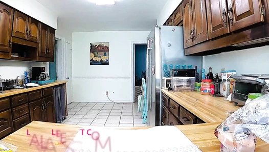 Layla Lee - Layla’s First Poop Sandwich