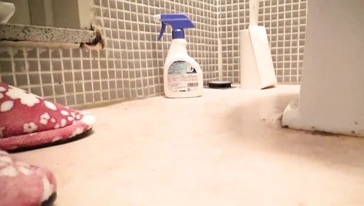 JP Fetish Merchant - Matsuko Bathroom Diary