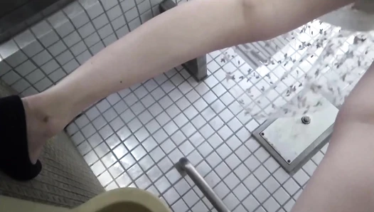 JP Fetish Merchant - Matsuko Bathroom Diary