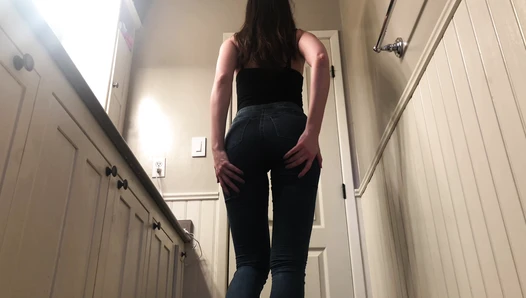 Tina Amazon - Jeans tease then shit