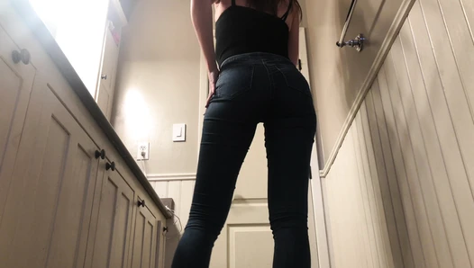 Tina Amazon - Jeans tease then shit