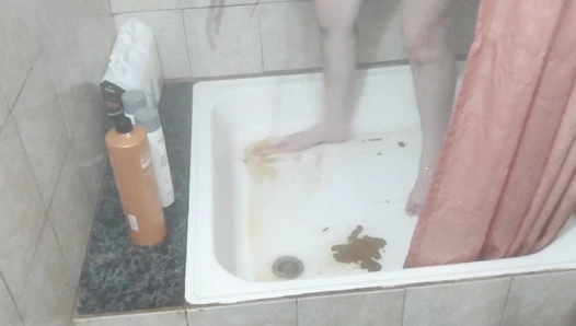 RavenHearth666 - Stepping and squashing poop with my feet