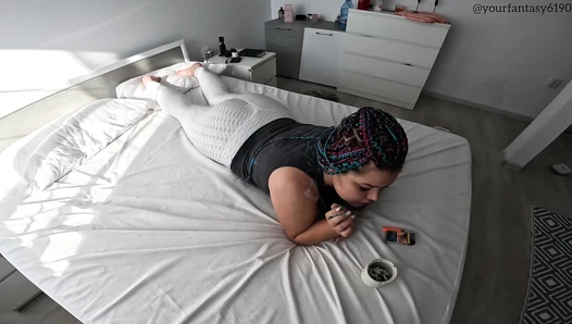 Yourfantasy6190 - Gassy load in my white leggings while I smoke