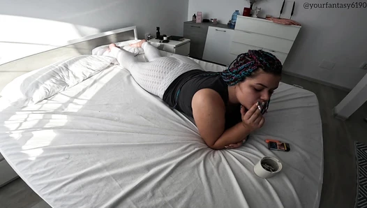 Yourfantasy6190 - Gassy load in my white leggings while I smoke